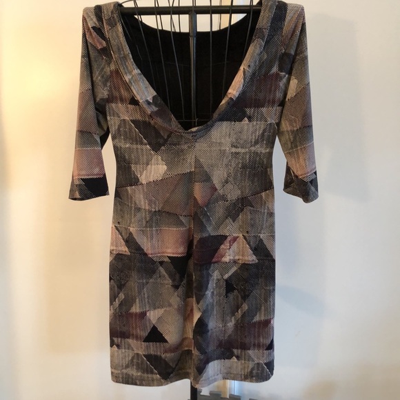 Jessica Simpson rounded neck A-line Dress with draping back. Size 14 - Picture 2 of 6